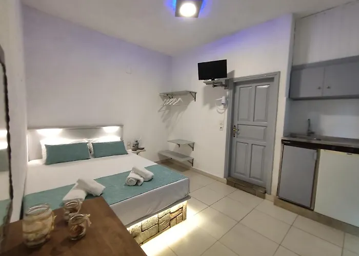 Armeno Aparthotel 3*