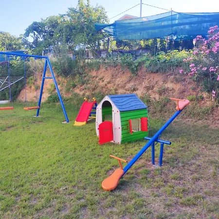 Apartmanhotel Armeno 3*